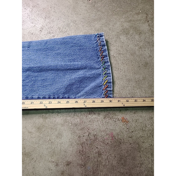 Antik Denim Women's Boho Chic Embroidered bootcut flare jeans Size 28 - Picture 9 of 9